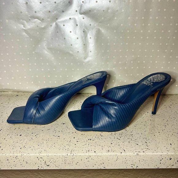 Vince Camuto VC-Salete Mule - Picture 1 of 9